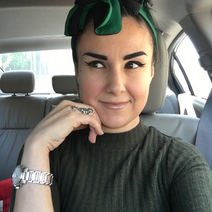 Sandra Cisneros's avatar
